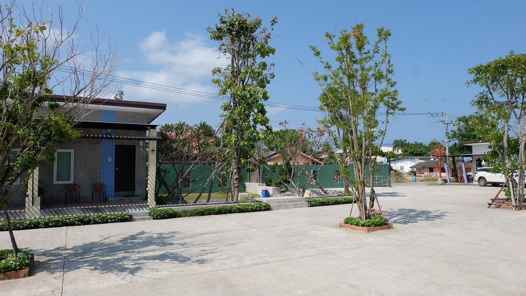 Lullaby Boutique Resort Thap Sakae Екстер'єр фото
